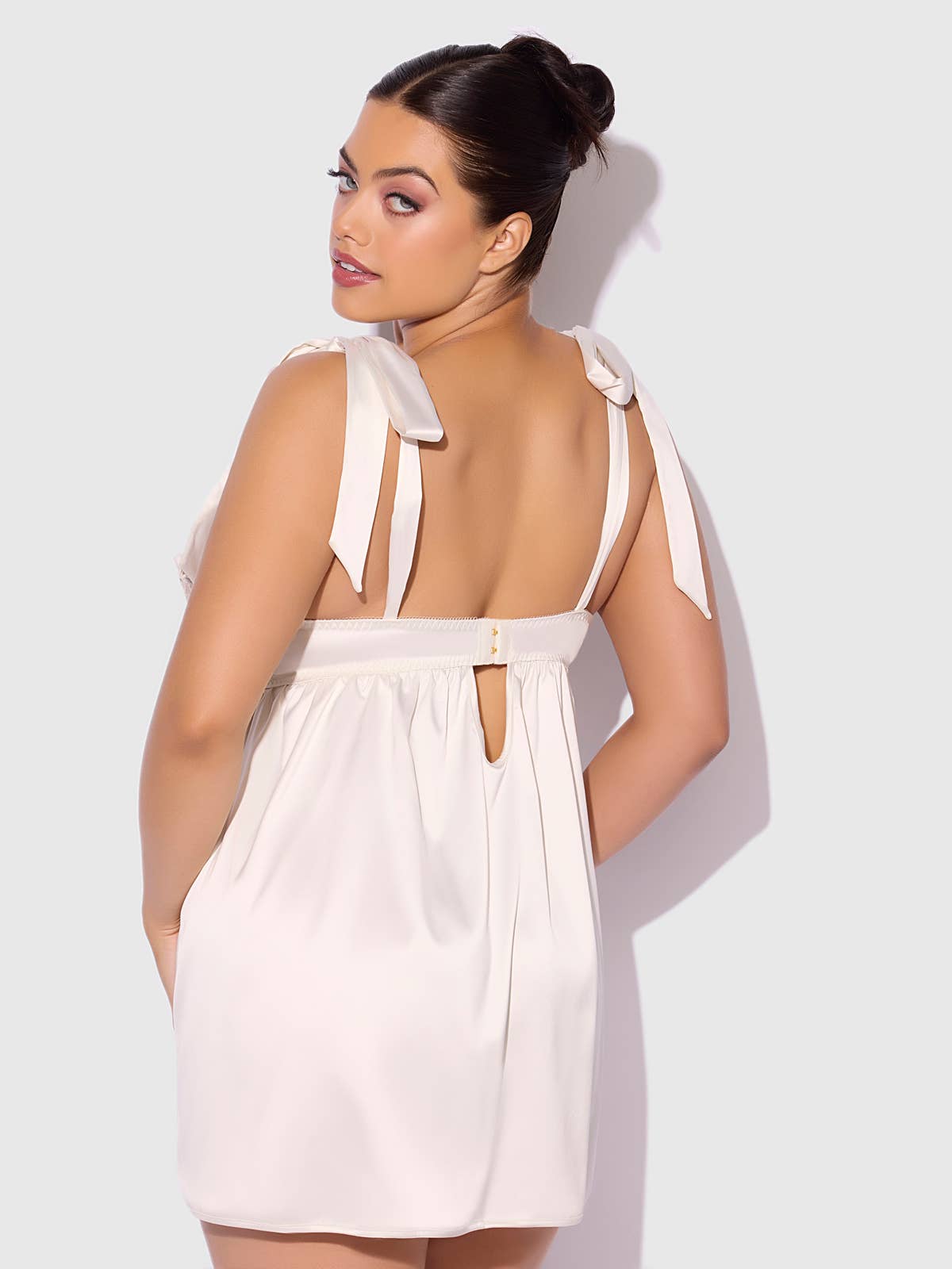 ROSALIE SATIN & EMBROIDERED LACE BABYDOLL & G-STRING SET