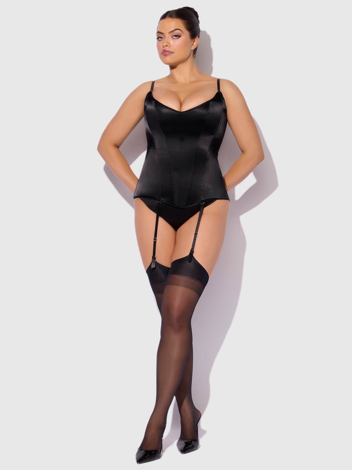 JULIET SATIN FULL BONING SCOOP NECK CORSET